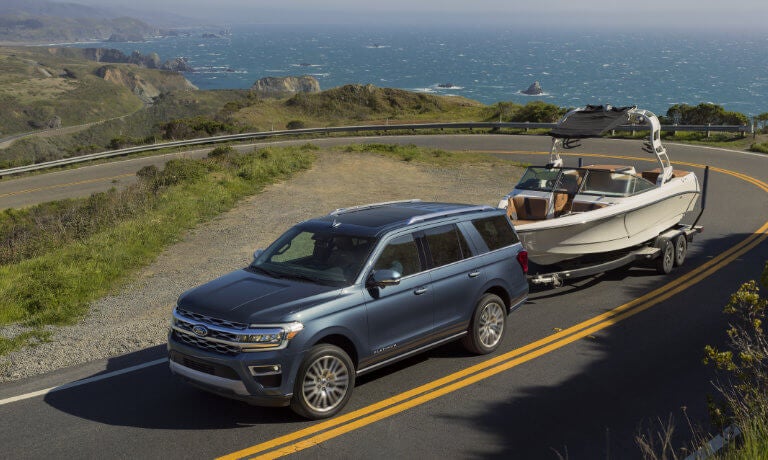 2024 Ford Expedition towing a boat