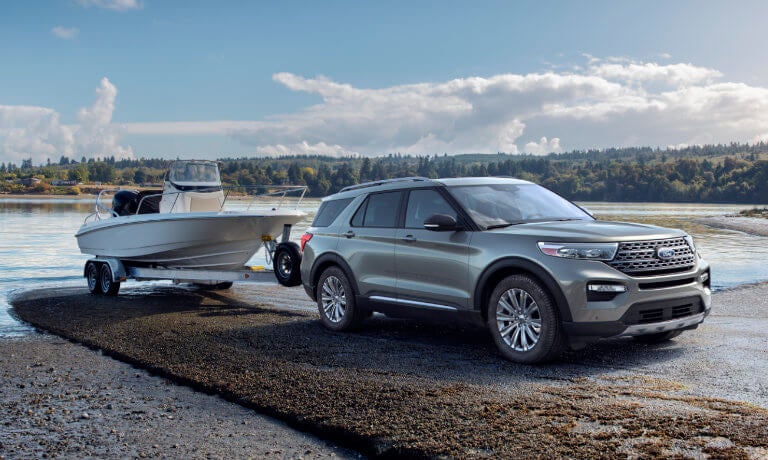 2024 Ford Explorer towing a boat